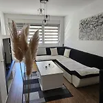 Διαμέρισμα Stan Na Dan Mici Brčko