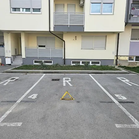 Stan Na Dan Mici Appartement Brčko